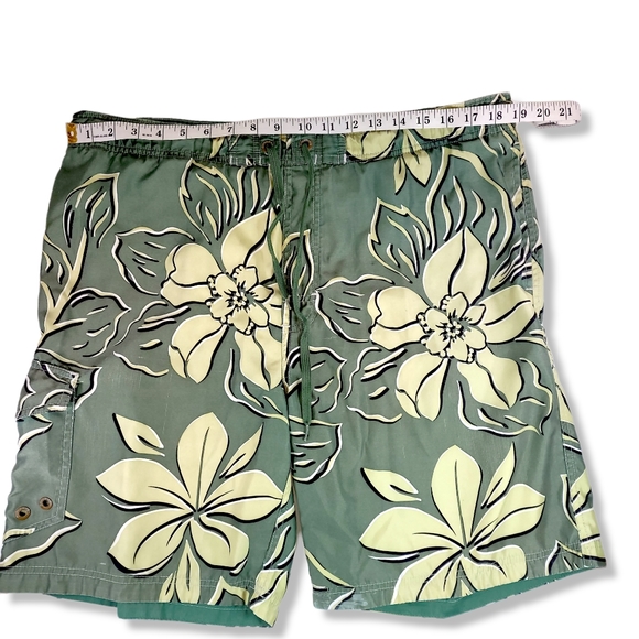 Docker Swim Trunks - Picture 3 of 10